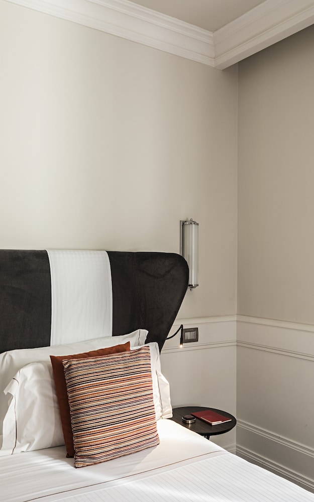 Palazzo Navona — Hotel rooms in Rome, Lazio
