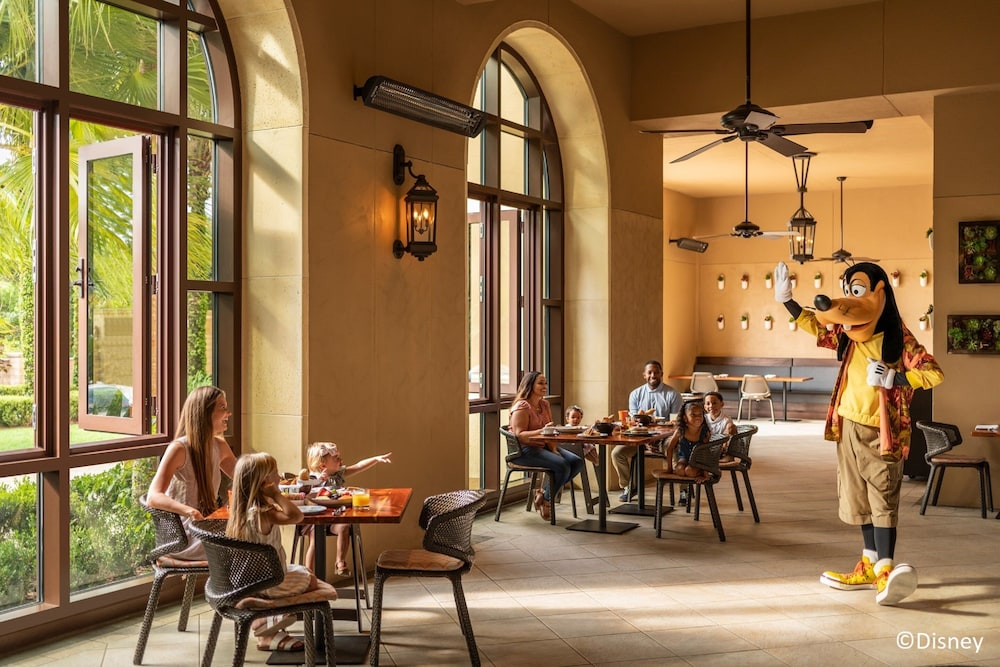 Four Seasons Resort Orlando at WALT DISNEY WORLD® Resort — Restaurant & bars in Walt Disney World Resort, Florida