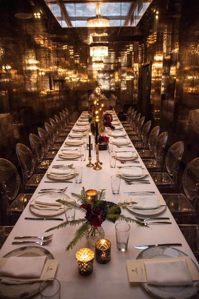 Hotel Figueroa, Unbound Collection by Hyatt — Restaurant & bars in Los Angeles, California