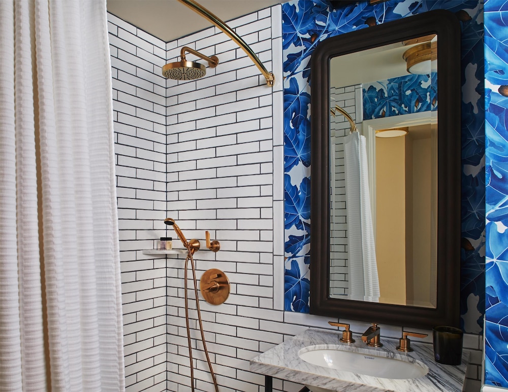 Hotel Figueroa, Unbound Collection by Hyatt — Hotel rooms in Los Angeles, California