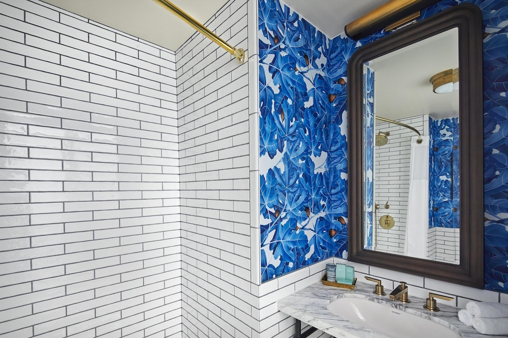 Hotel Figueroa, Unbound Collection by Hyatt — Hotel rooms in Los Angeles, California
