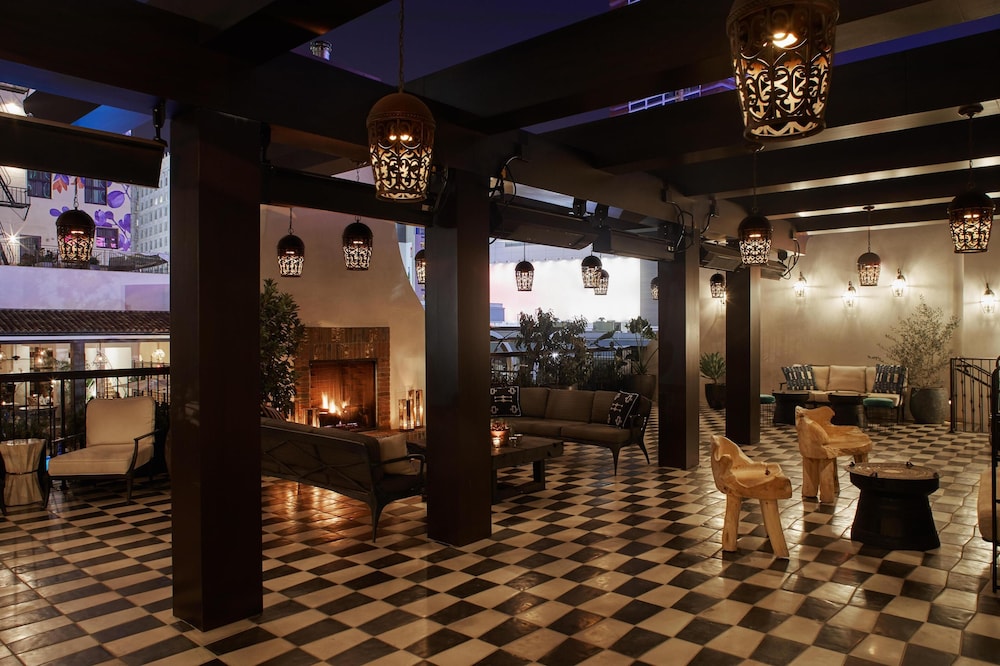 Hotel Figueroa, Unbound Collection by Hyatt — Restaurant & bars in Los Angeles, California
