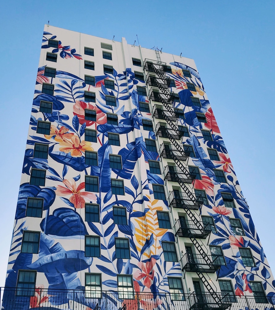 Hotel Figueroa, Unbound Collection by Hyatt — Hotel building in Los Angeles, California