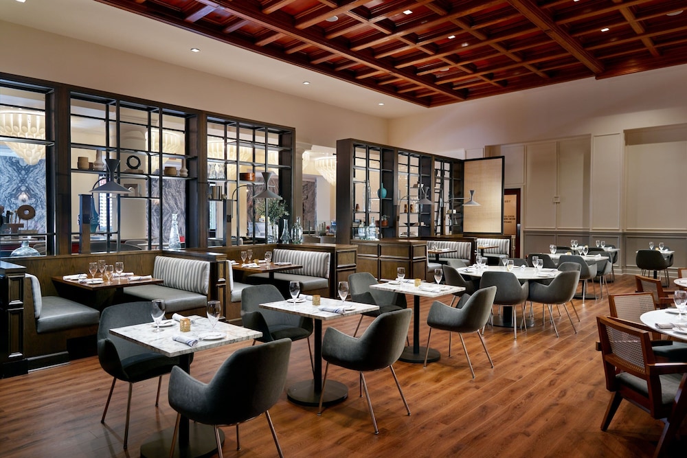 Le Méridien Tampa, The Courthouse — Restaurant & bars in Tampa, Florida