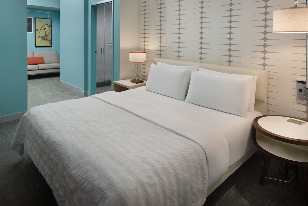 Le Méridien Tampa, The Courthouse — Hotel rooms in Tampa, Florida