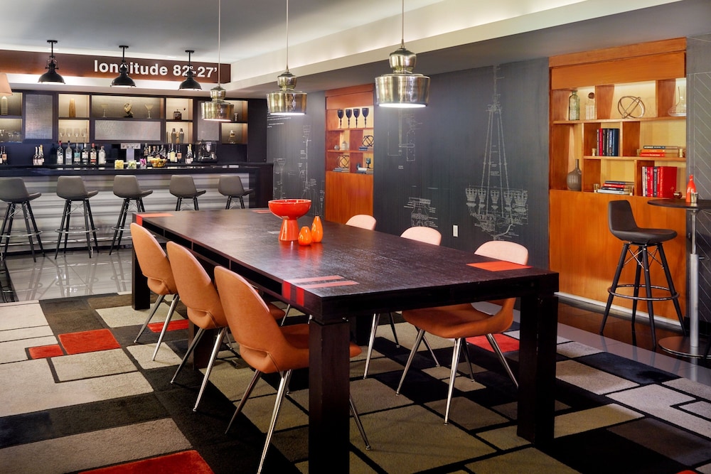 Le Méridien Tampa, The Courthouse — Restaurant & bars in Tampa, Florida