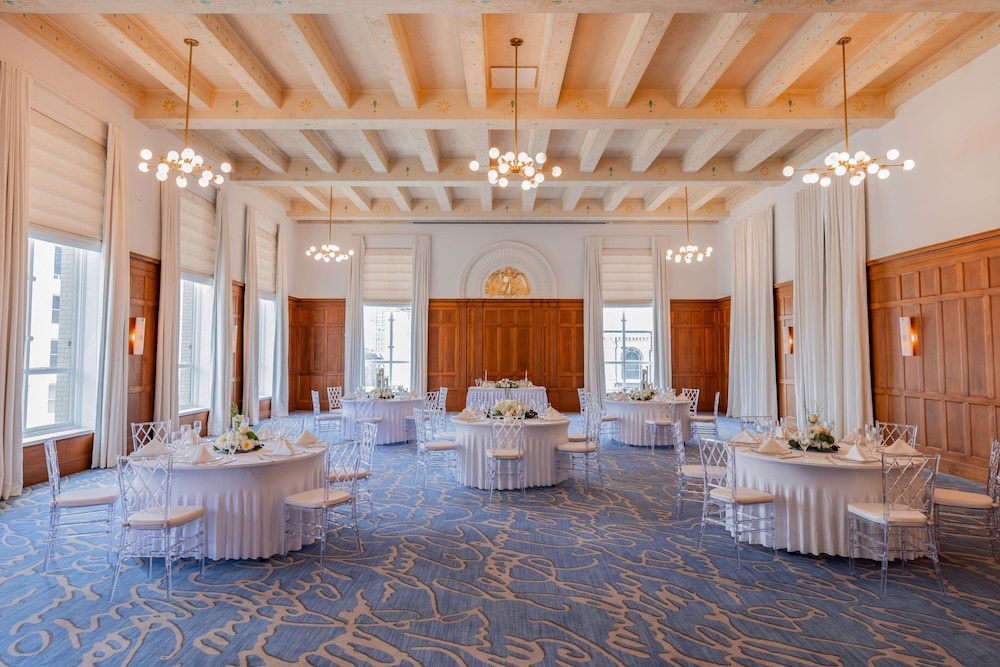 Le Méridien Tampa, The Courthouse — Hotel building in Tampa, Florida