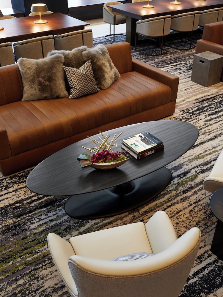 Loews Chicago Hotel — Hotel rooms in Chicago, Illinois