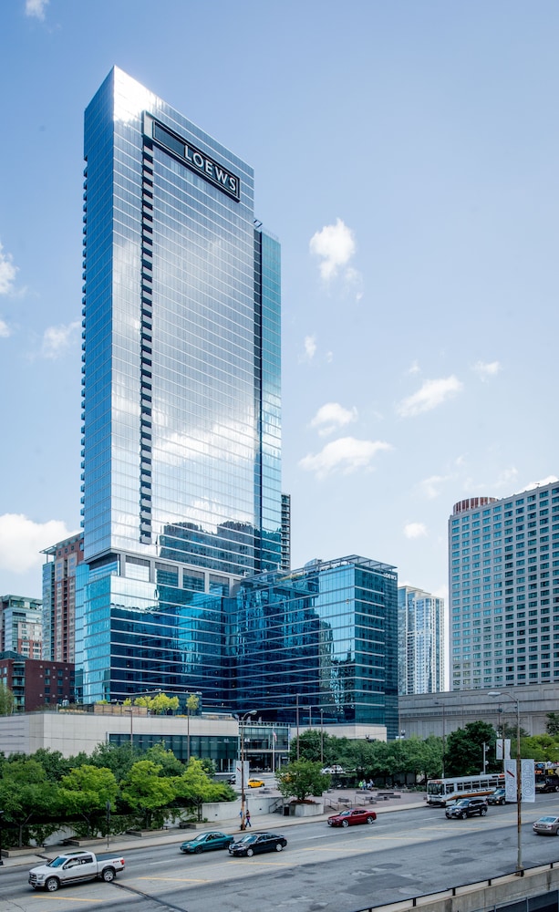 Loews Chicago Hotel — Hotel building in Chicago, Illinois