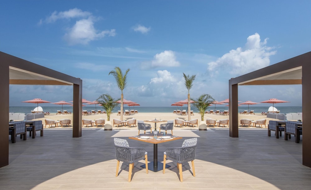 Anantara Mina Ras Al Khaimah Resort — Restaurant & bars in Ras al Khaimah
