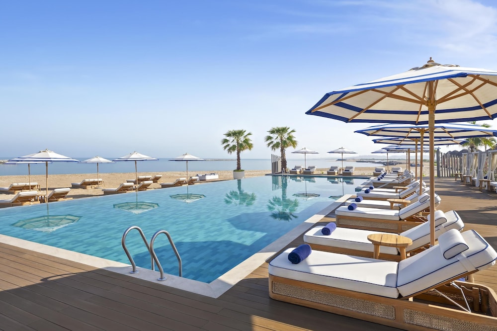 Anantara Mina Ras Al Khaimah Resort — Swimming pool in Ras al Khaimah
