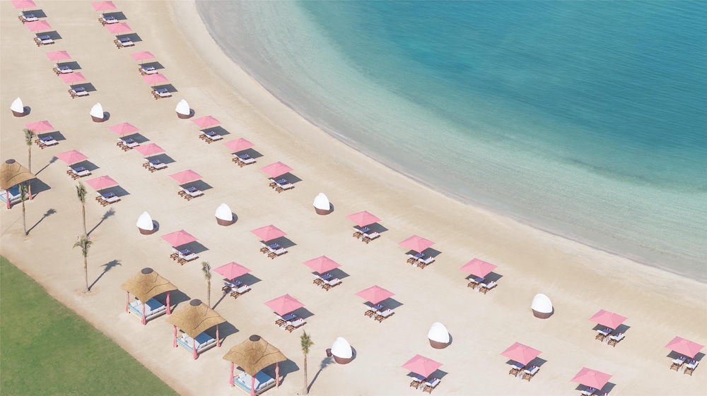Anantara Mina Ras Al Khaimah Resort — Beach in Ras al Khaimah