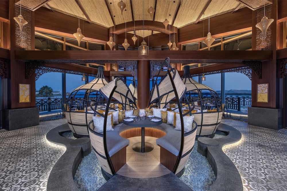 Anantara Mina Ras Al Khaimah Resort — Restaurant & bars in Ras al Khaimah