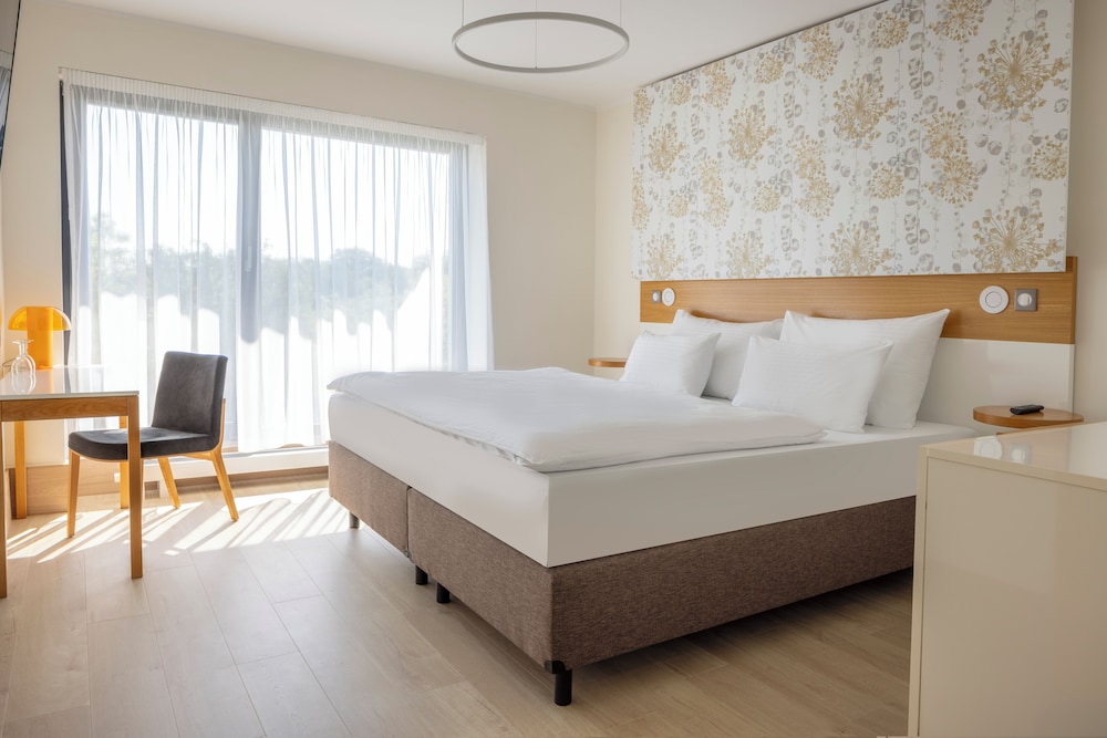 Hotel Golf Prague — Hotel rooms in Prague, Prague