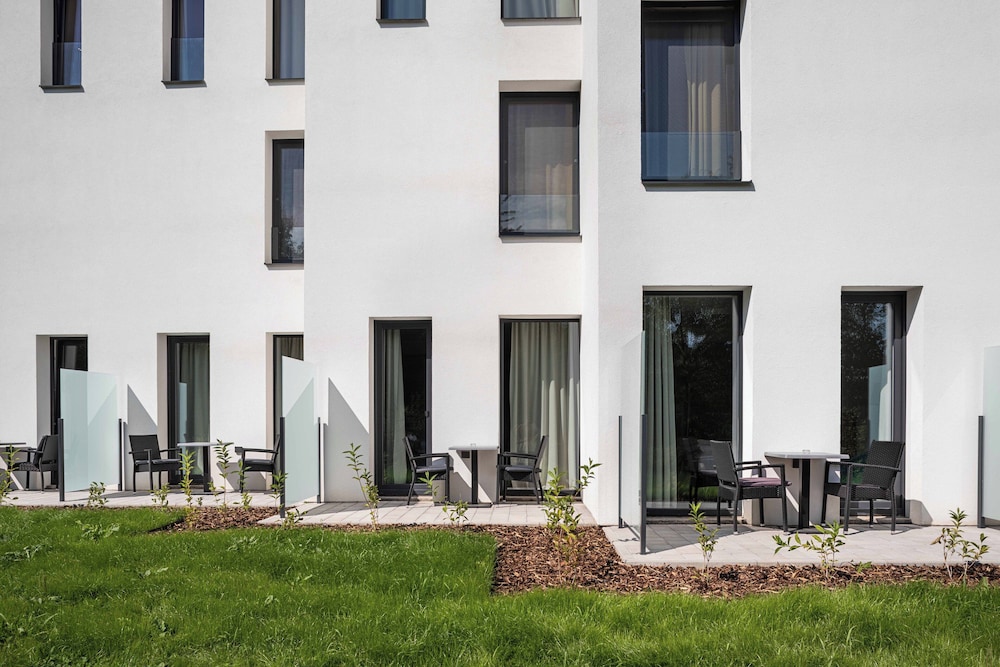 Hotel Golf Prague — Hotel building in Prague, Prague