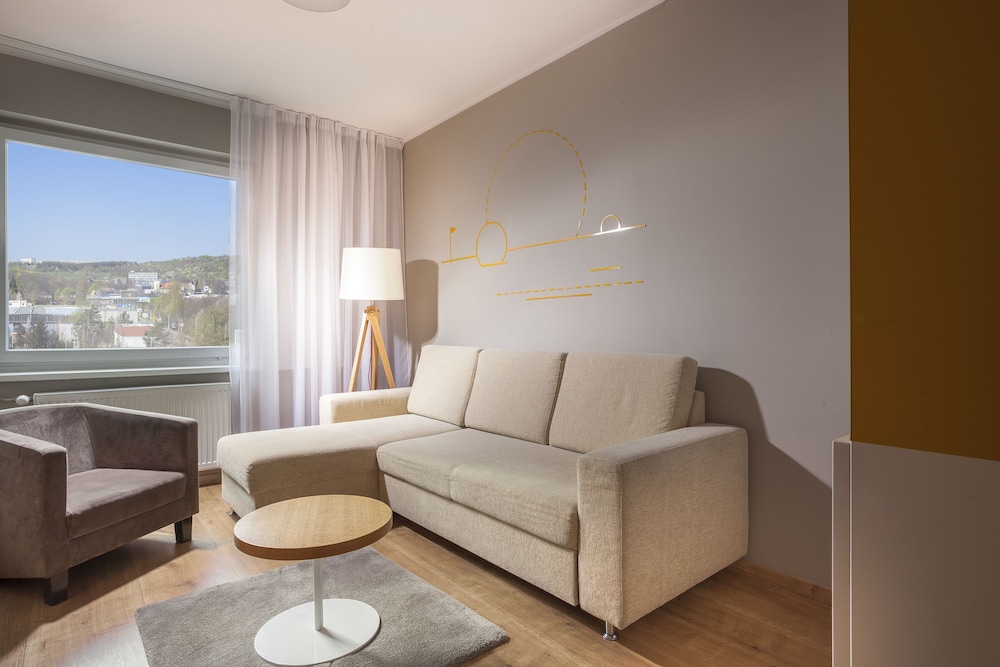 Hotel Golf Prague — Hotel rooms in Prague, Prague
