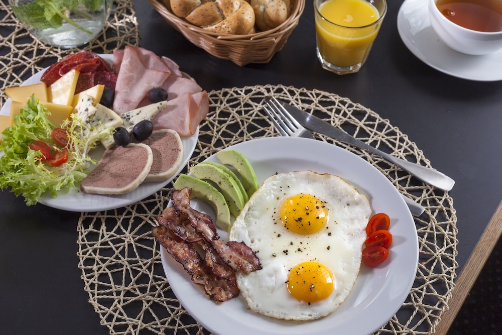 Hotel Golf Prague — Restaurant & bars in Prague, Prague