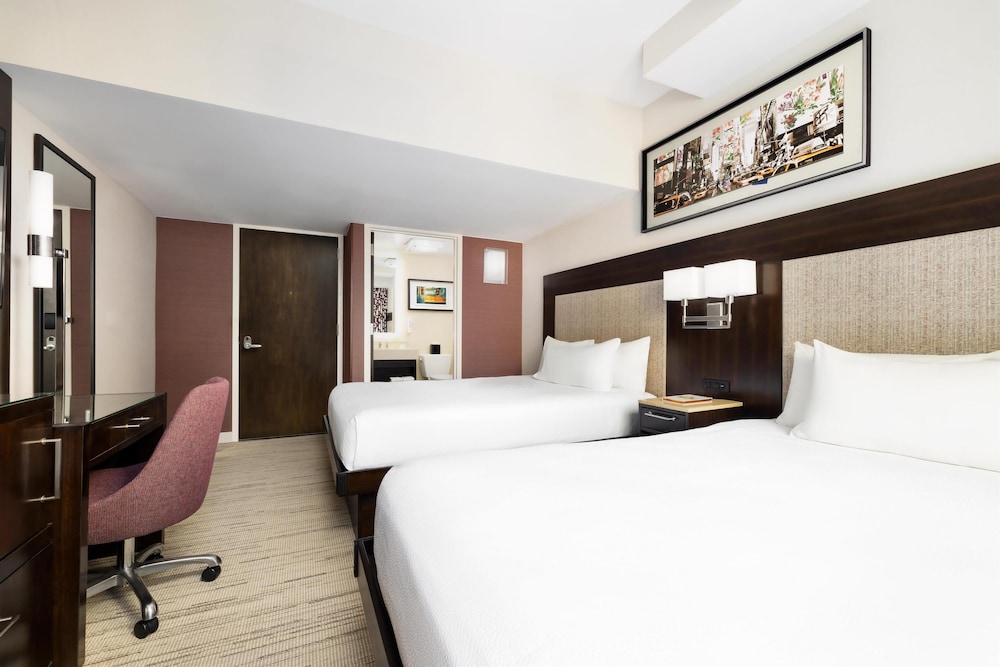 Hilton Garden Inn New York/Times Square Central — Hotel rooms in New York City, New York State