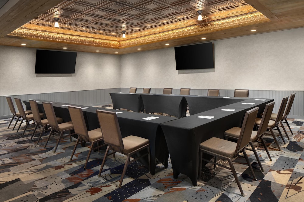 Hilton Garden Inn New York/Midtown Park Ave — Hotel building in New York City, New York State