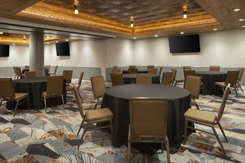 Hilton Garden Inn New York/Midtown Park Ave — Hotel building in New York City, New York State
