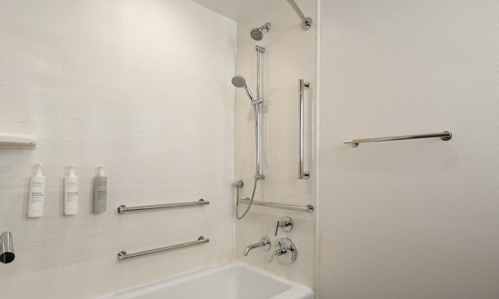 Hilton Garden Inn New York/Midtown Park Ave — Hotel rooms in New York City, New York State
