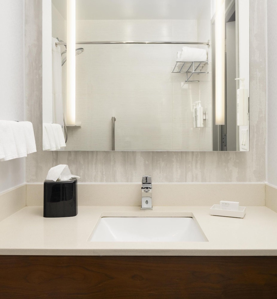 Hilton Garden Inn New York/Midtown Park Ave — Hotel rooms in New York City, New York State