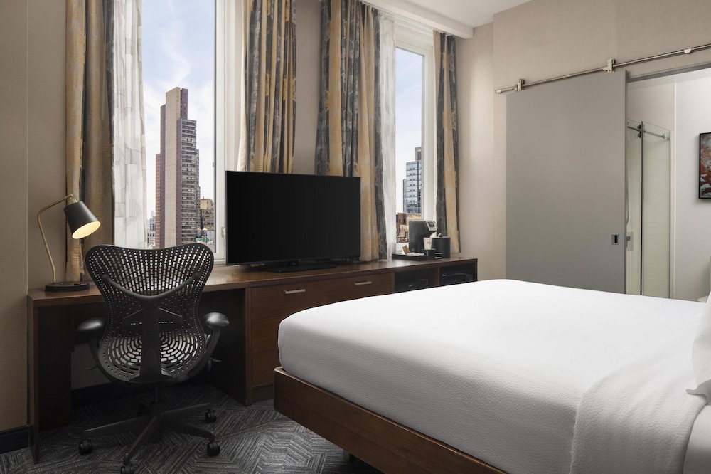 Hilton Garden Inn New York/Midtown Park Ave — Hotel rooms in New York City, New York State