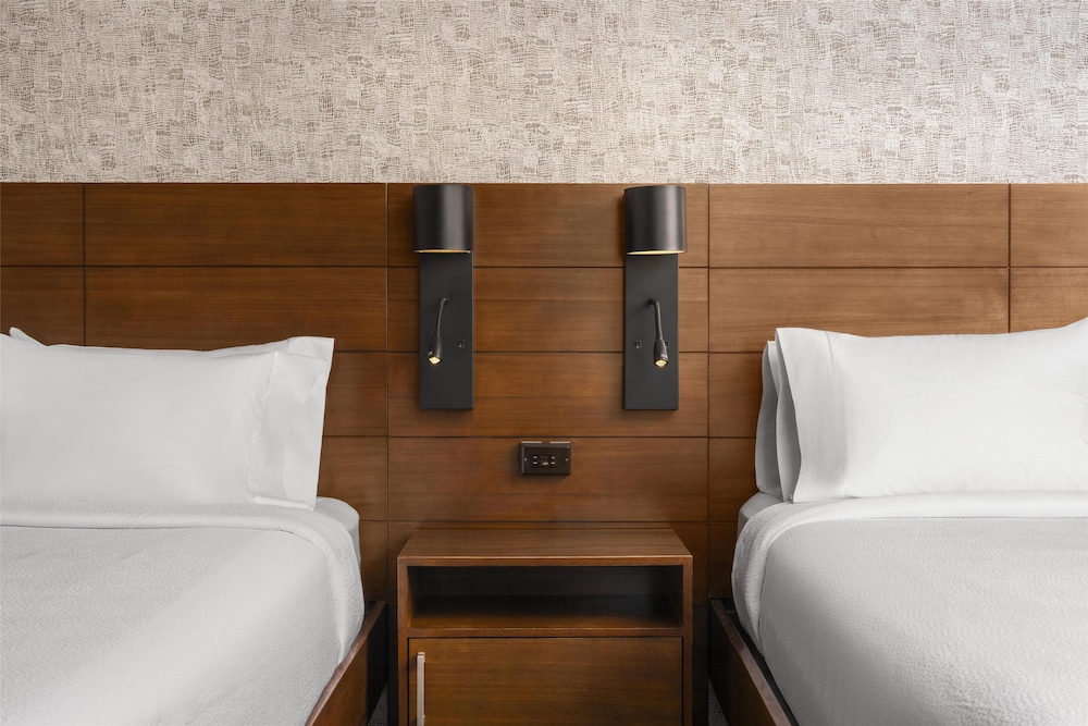 Hilton Garden Inn New York/Midtown Park Ave — Hotel rooms in New York City, New York State