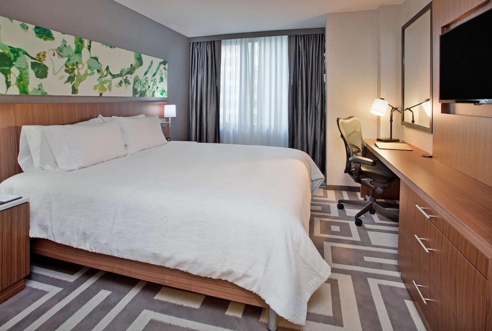 Hilton Garden Inn New York/Central Park South-Midtown West — Hotel rooms in New York City, New York State
