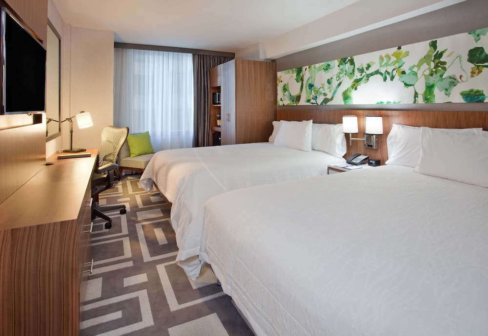 Hilton Garden Inn New York/Central Park South-Midtown West — Hotel rooms in New York City, New York State