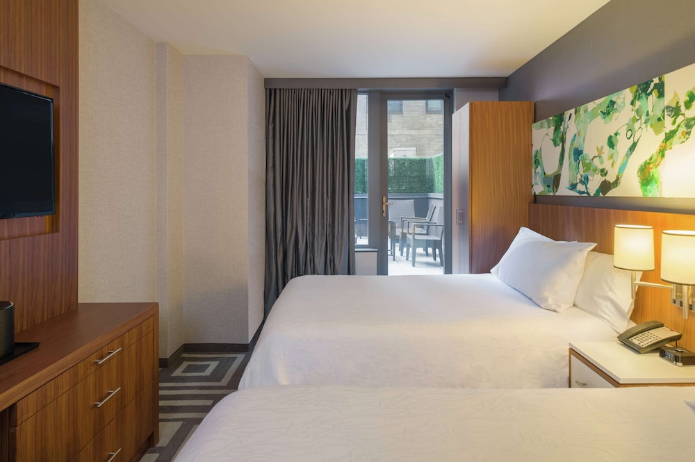 Hilton Garden Inn New York/Central Park South-Midtown West — Hotel rooms in New York City, New York State