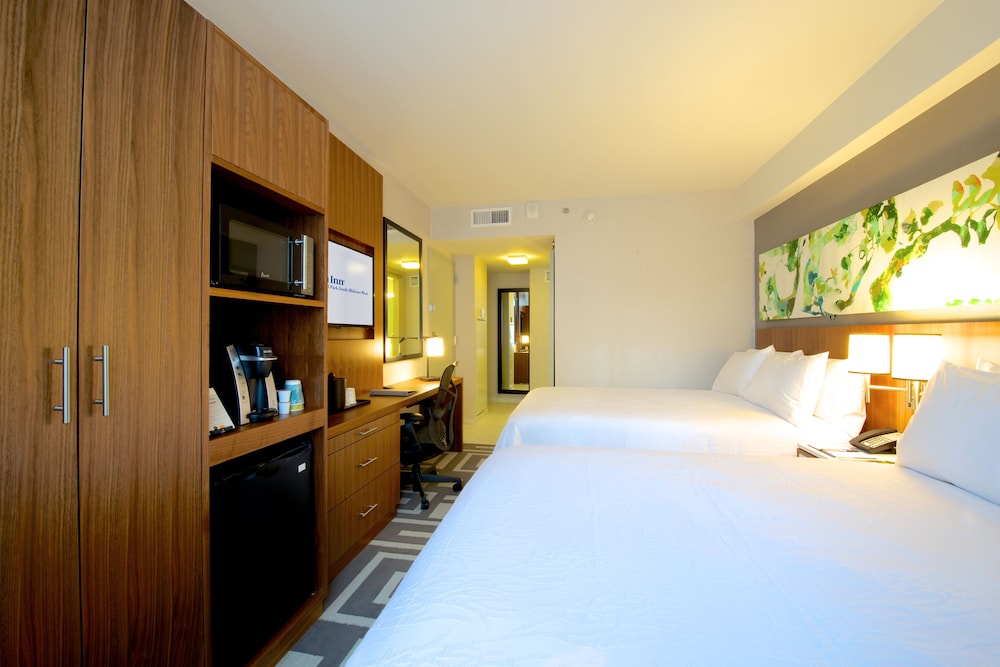 Hilton Garden Inn New York/Central Park South-Midtown West — Hotel rooms in New York City, New York State