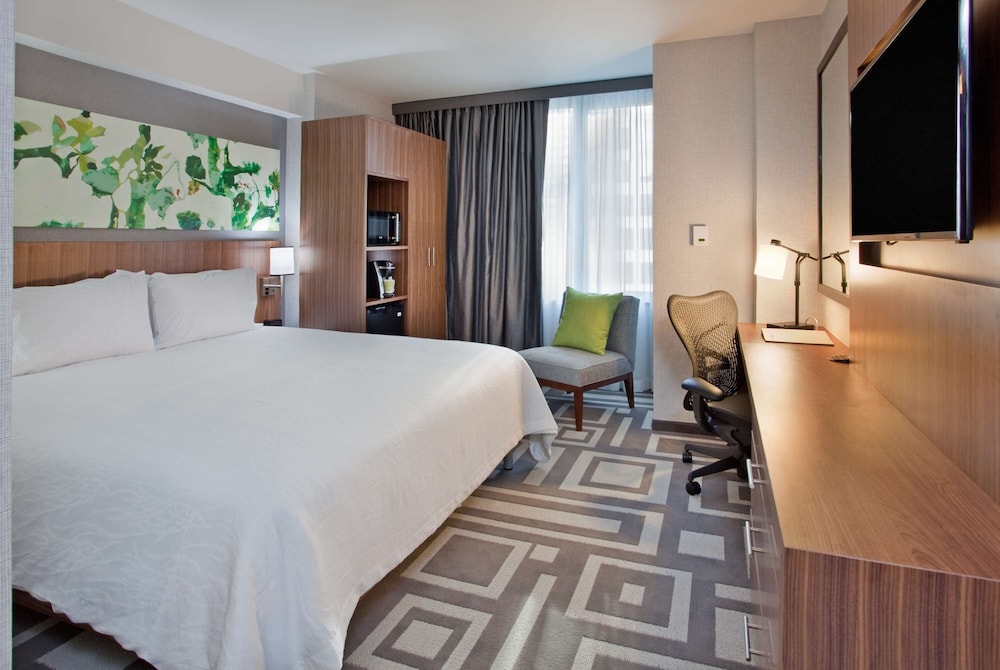 Hilton Garden Inn New York/Central Park South-Midtown West — Hotel rooms in New York City, New York State