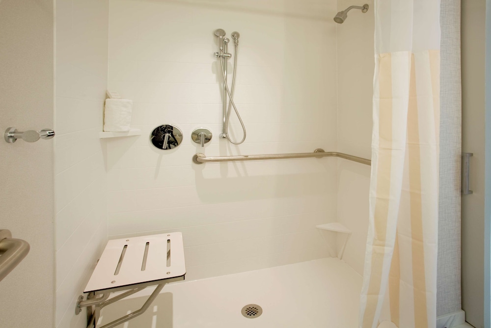 Hilton Garden Inn New York/Central Park South-Midtown West — Hotel rooms in New York City, New York State