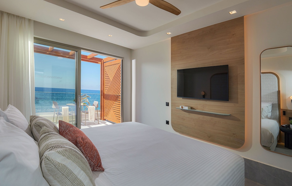 Enorme Santanna Island - Premium All Inclusive — Hotel rooms in Sissi