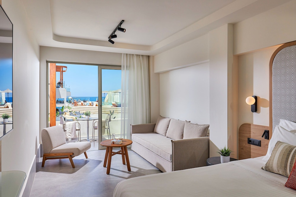 Enorme Santanna Island - Premium All Inclusive — Hotel rooms in Sissi