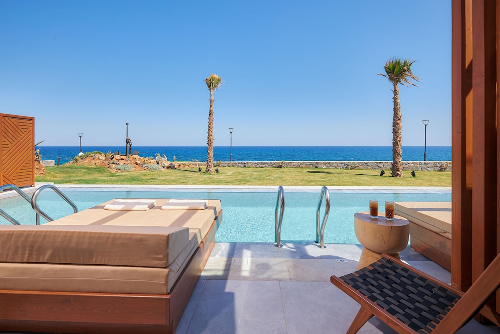 Enorme Santanna Island - Premium All Inclusive — Swimming pool in Sissi