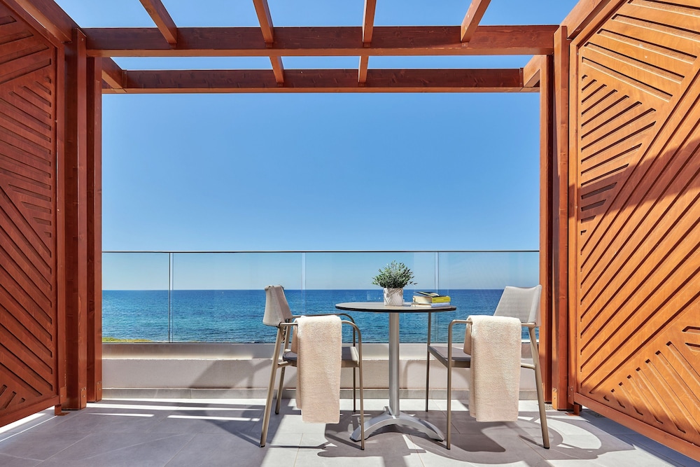 Enorme Santanna Island - Premium All Inclusive — Hotel rooms in Sissi