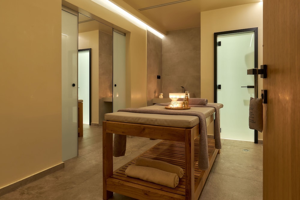 Enorme Santanna Island - Premium All Inclusive — Spa in Sissi