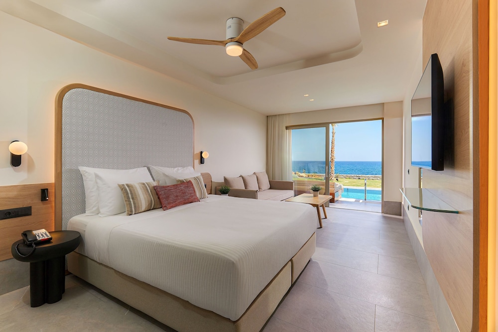 Enorme Santanna Island - Premium All Inclusive — Hotel rooms in Sissi