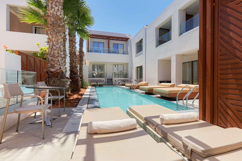 Enorme Santanna Island - Premium All Inclusive — Swimming pool in Sissi