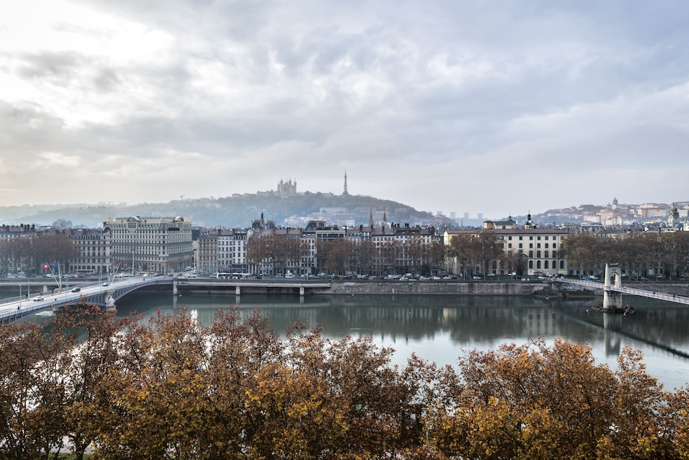 OKKO Hotels Lyon Centre - zdjęcie 3
