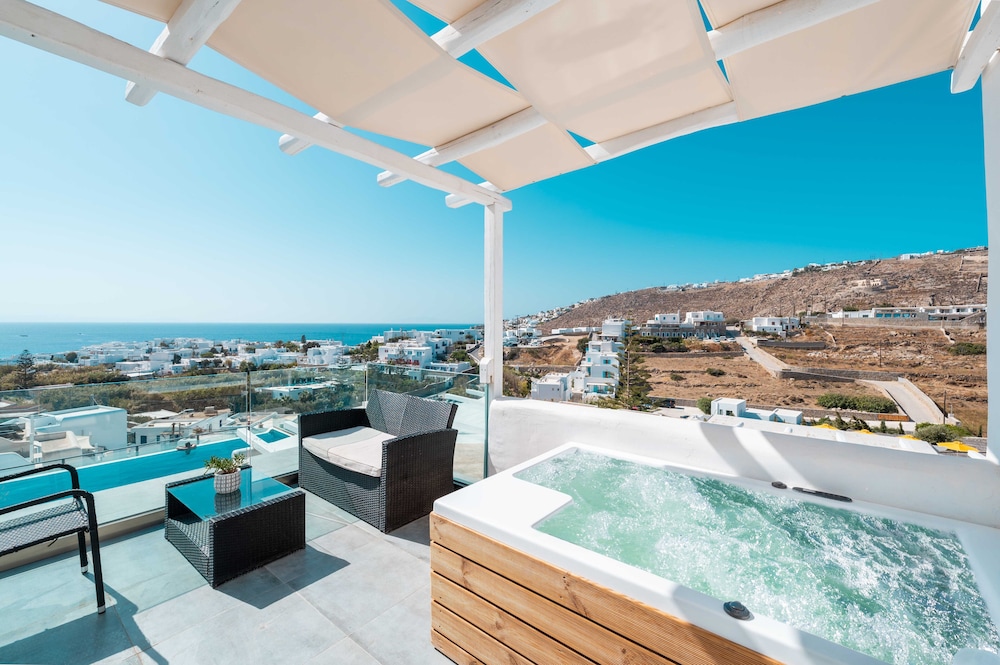 Mr and Mrs White Mykonos - zdjęcie 5
