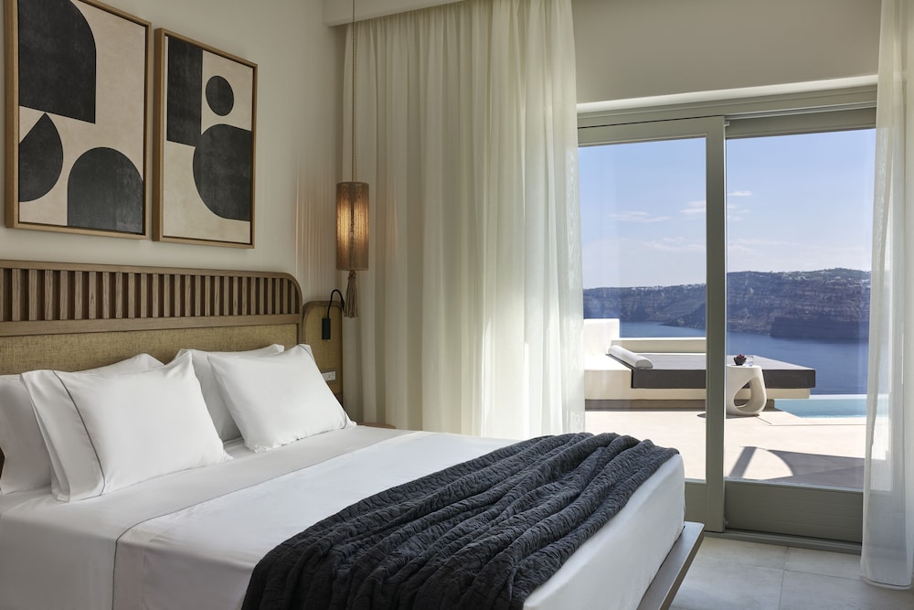 Apanemo Hotel — Hotel rooms in Akrotiri, South Aegean