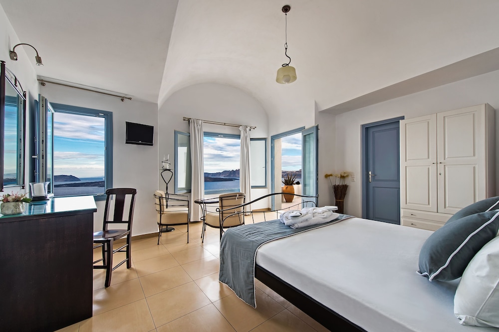 Apanemo Hotel — Hotel rooms in Akrotiri, South Aegean