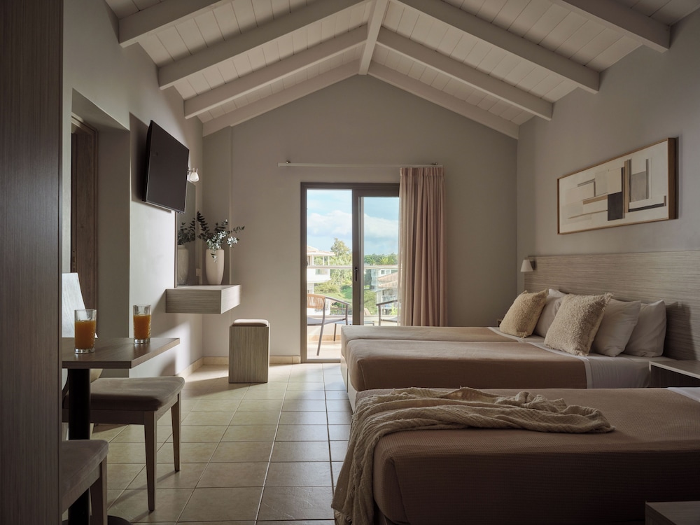 Atlantis Hotel — Hotel rooms in Laganas, Ionian Islands