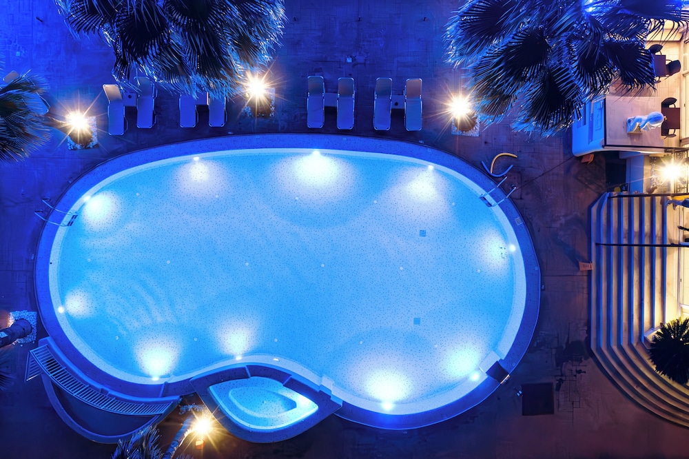 Atlantis Hotel — Swimming pool in Laganas, Ionian Islands