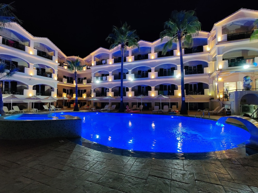 Atlantis Hotel — Swimming pool in Laganas, Ionian Islands