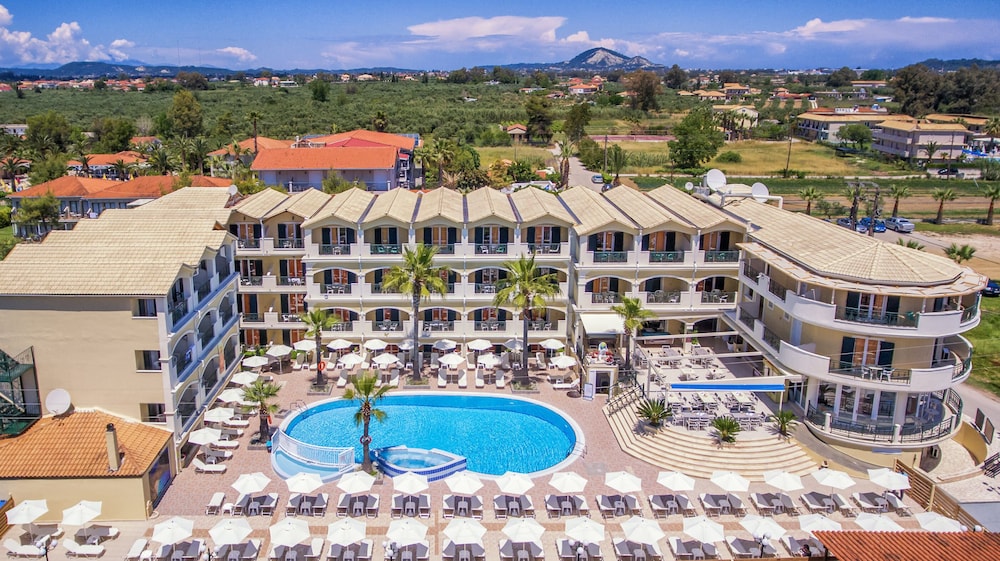 Atlantis Hotel — Main photo in Laganas, Ionian Islands