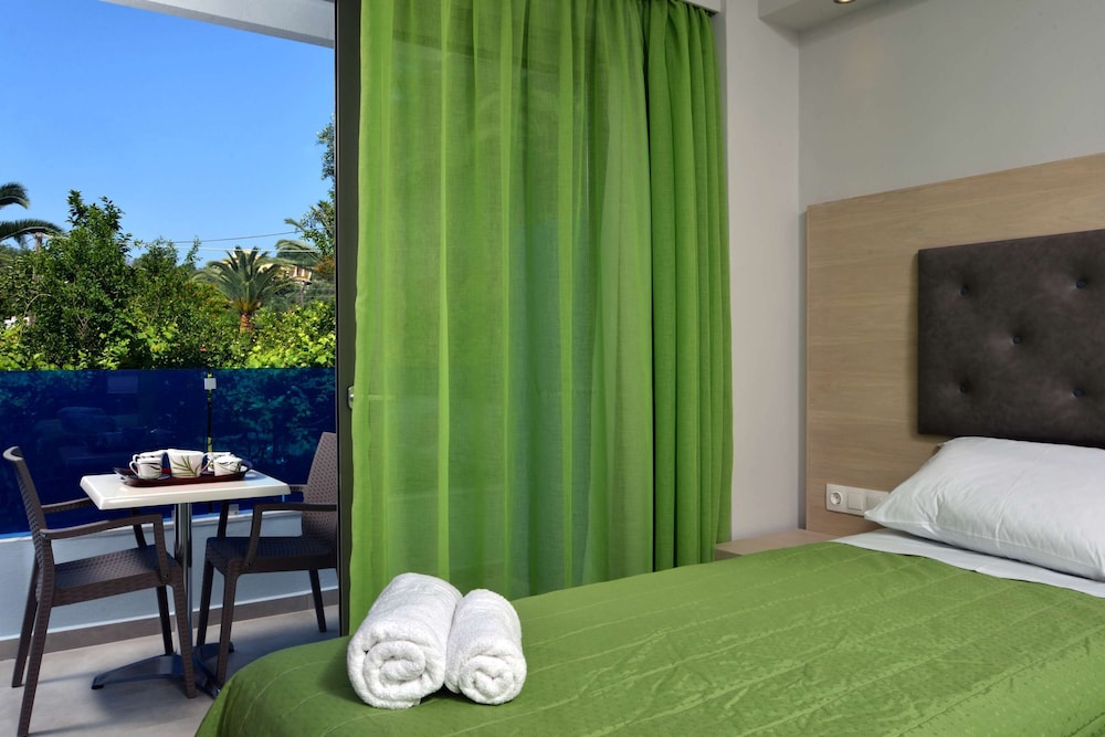 TRYP by Wyndham Corfu Dassia — Hotel rooms in Dassia, Ionian Islands
